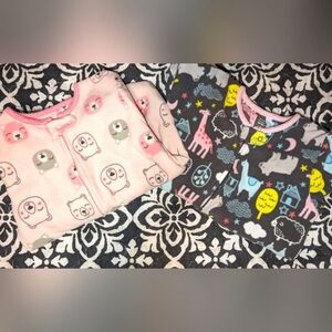 2T Fleece Footed Sleepers Pink Bears & Grey Animals